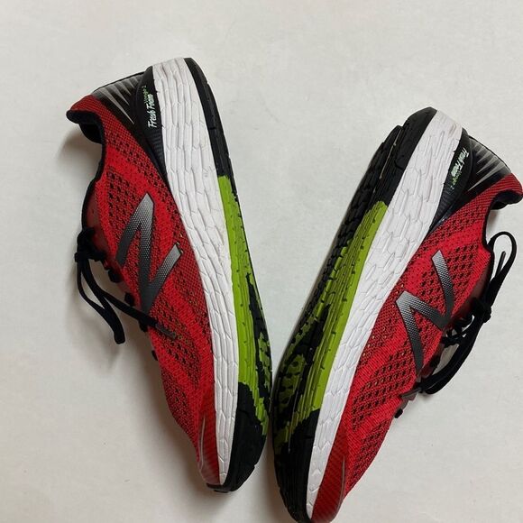 New Balance MVNGORB2 Running Energy Red Lime Men\'s Red and Black Athletic Shoes main image 5